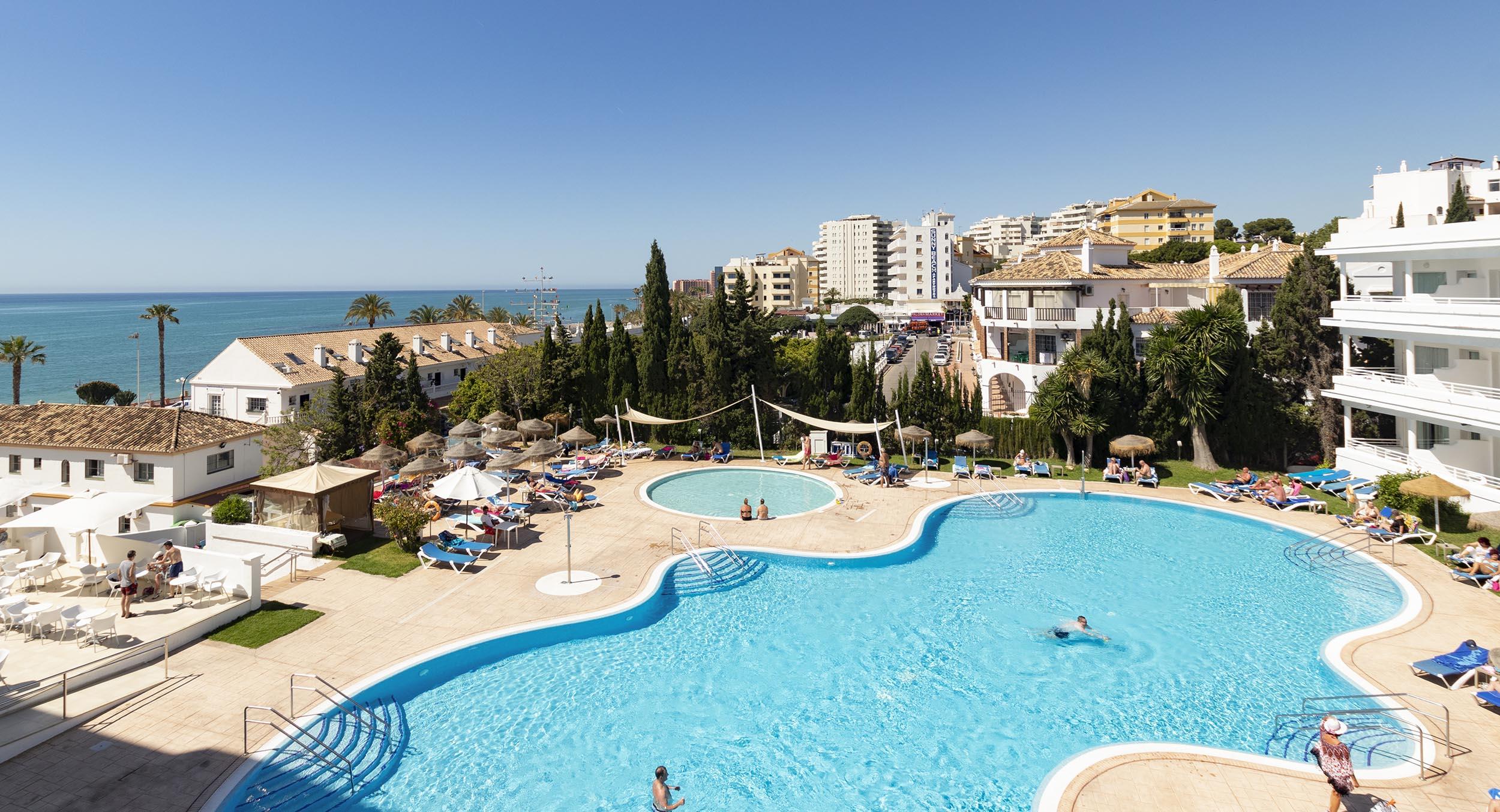 Hotel Palia La Roca Benalmádena Exterior foto